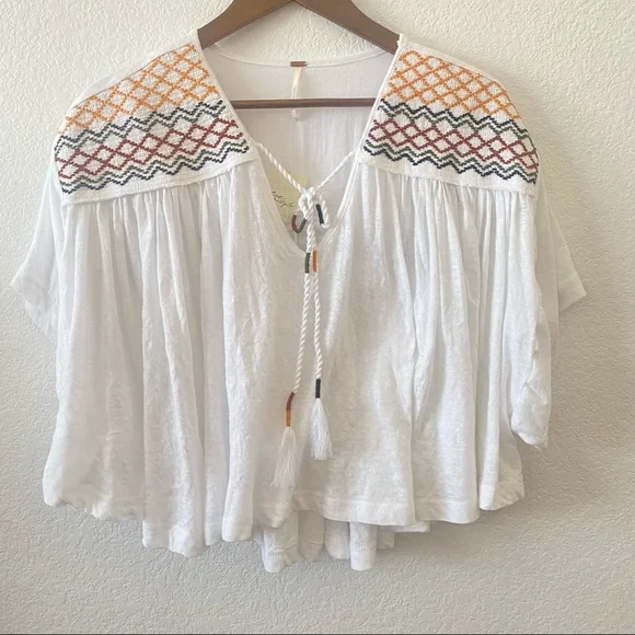 NWT Free People Market Embroidery Trim Tassel Tie V-Neck Dolman Sleeve Tee Med - Picture 5 of 9